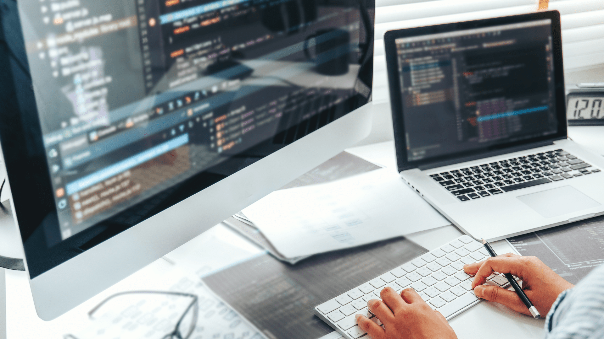 Platinum Web Co desk 1-2